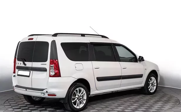 Lada (ВАЗ) Largus