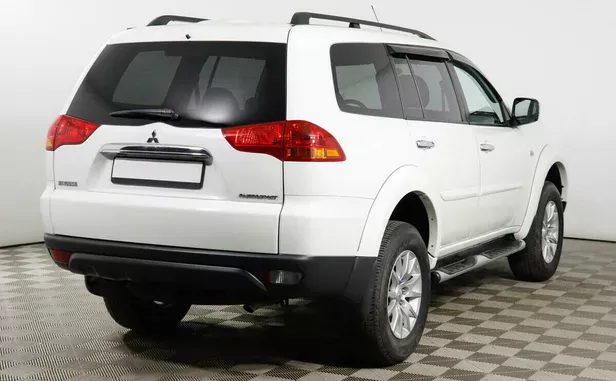 Mitsubishi Pajero Sport