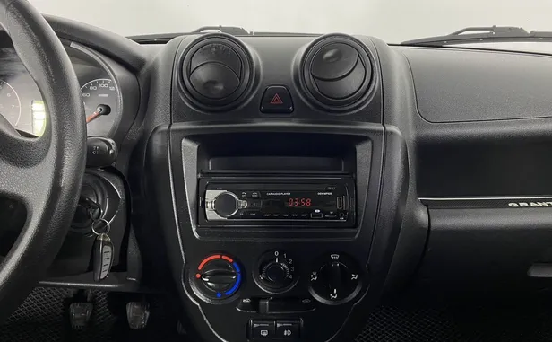 Lada (ВАЗ) Granta