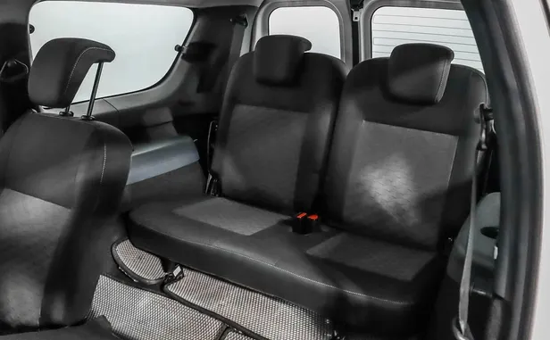 Lada (ВАЗ) Largus