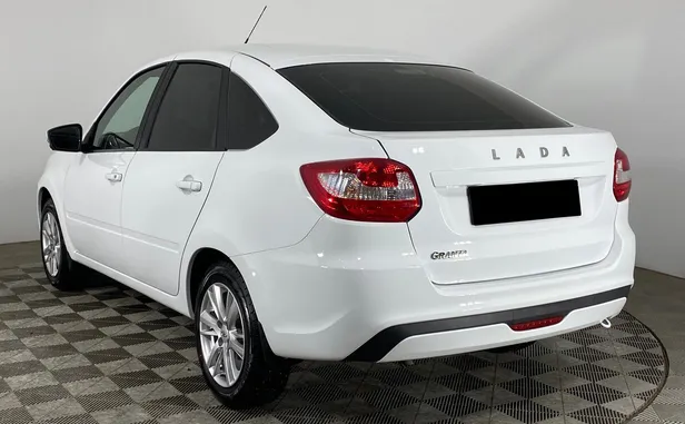 Lada (ВАЗ) Granta
