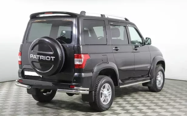УАЗ Patriot