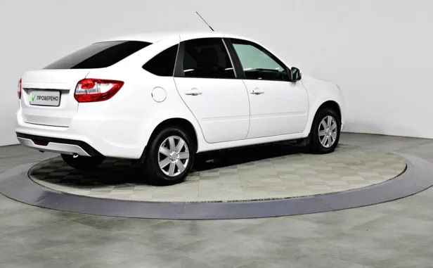 Lada (ВАЗ) Granta