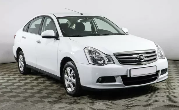 Nissan Almera