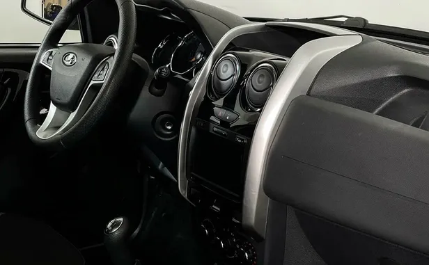 Lada (ВАЗ) Largus