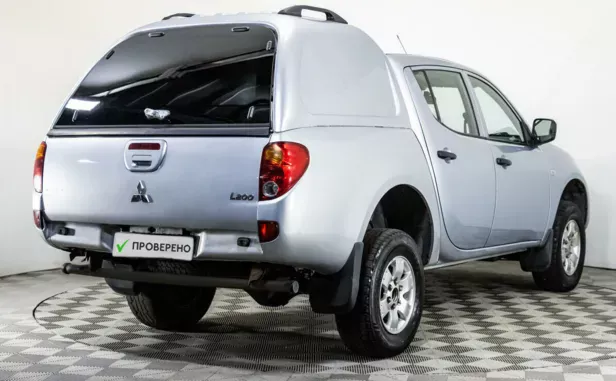 Mitsubishi L200