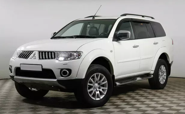 Mitsubishi Pajero Sport